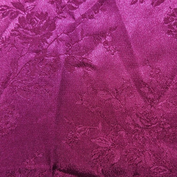 VICTORIA'S SECRET Rose Jacquard Satin Pajama Set - Picture 2 of 8